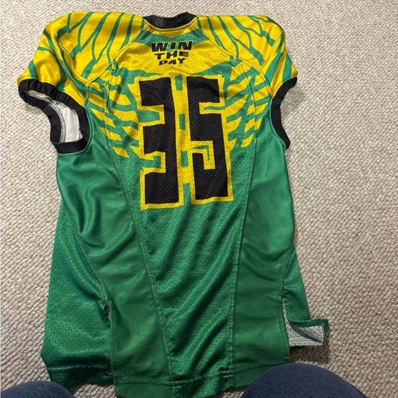 Vintage oregon  Ducks  champion  NCAA Football Green Jersey Kids Youth Size  S - Picture 2 of 5
